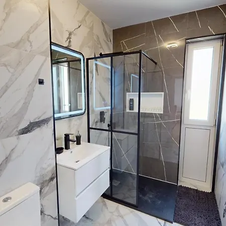 Serenity Retreats Vrt Apartment