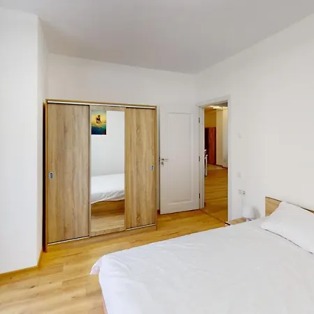 Serenity Retreats Vrt
